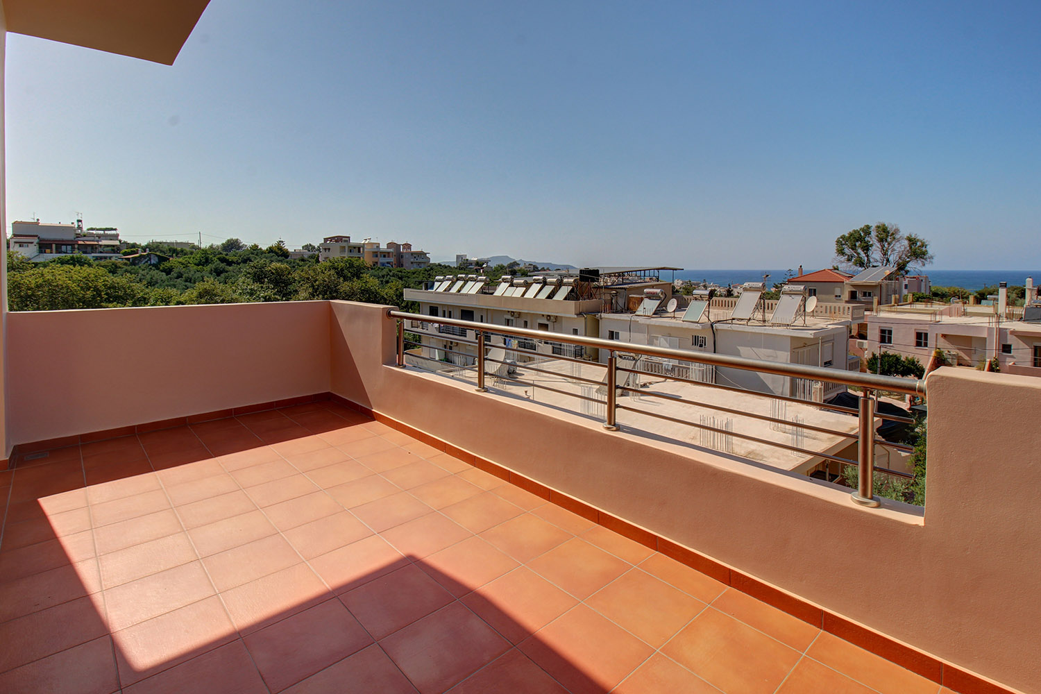 Πολυτελή Μονοκατοικία παραθαλάσσια Χανιά πωλείται vbed3