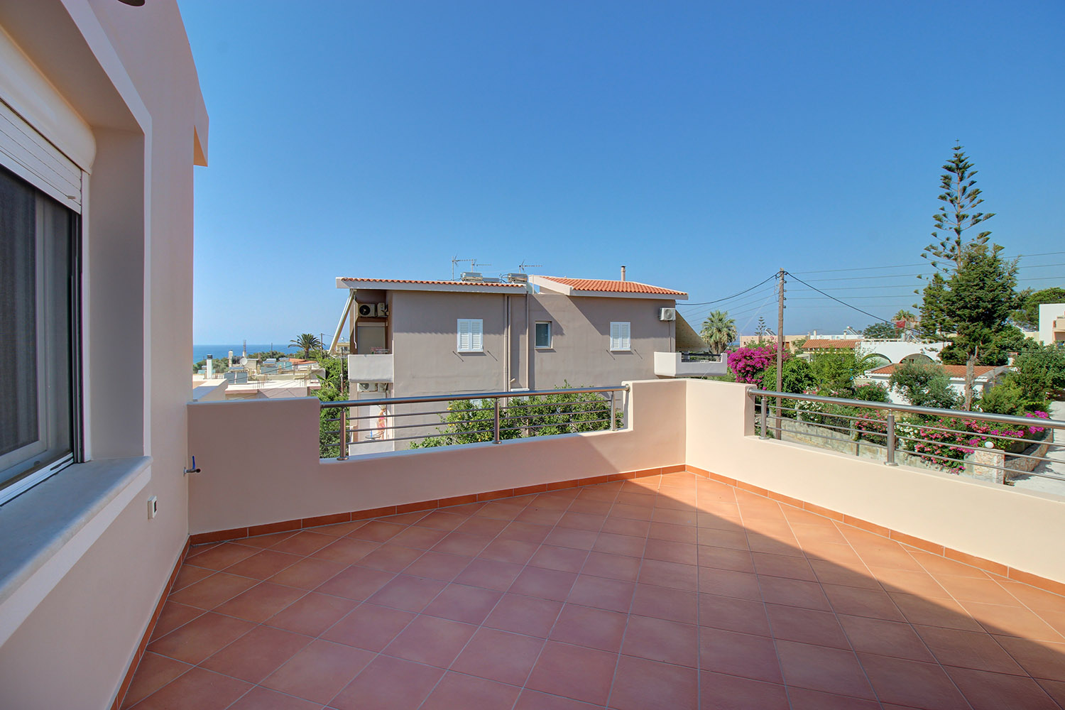 Πολυτελή Μονοκατοικία παραθαλάσσια Χανιά πωλείται vbed1