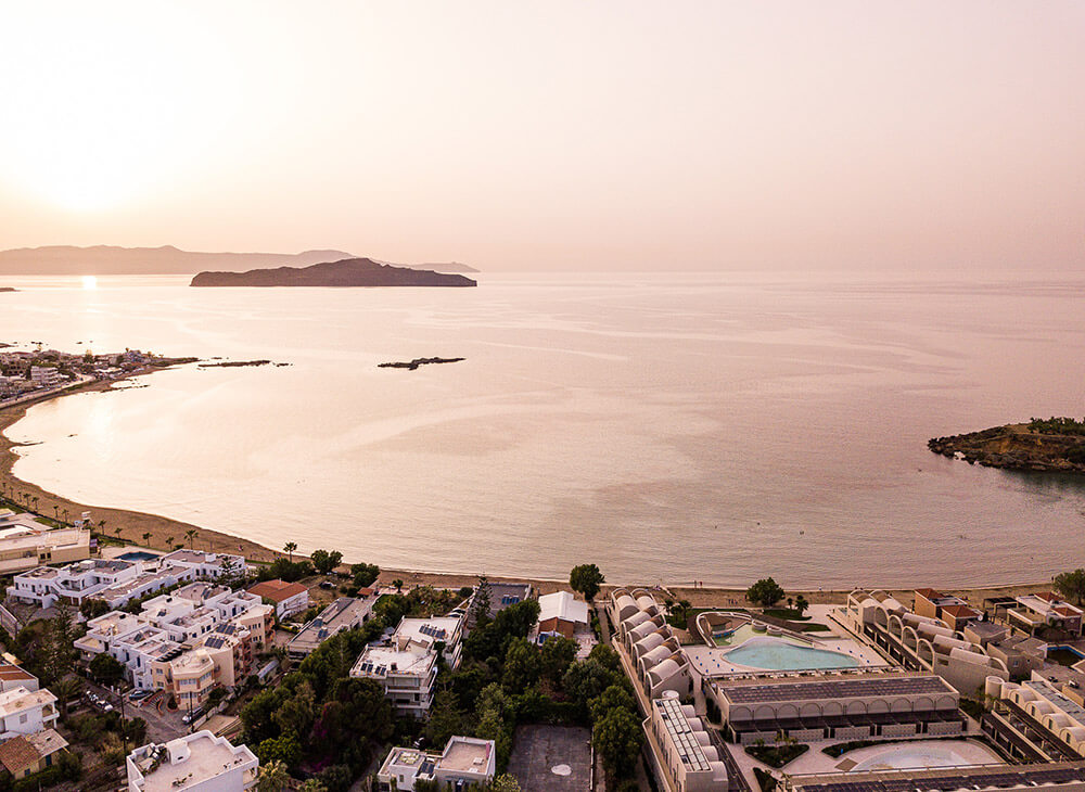 villa agioi apostolloi chania crete